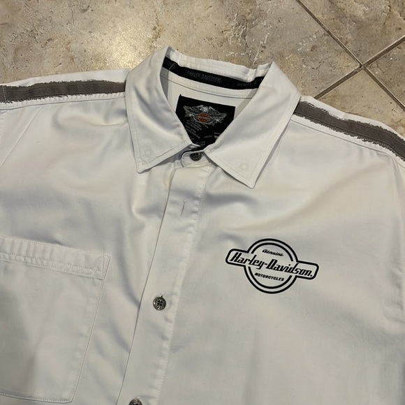 Harley Davidson button down - Picture 2 of 4